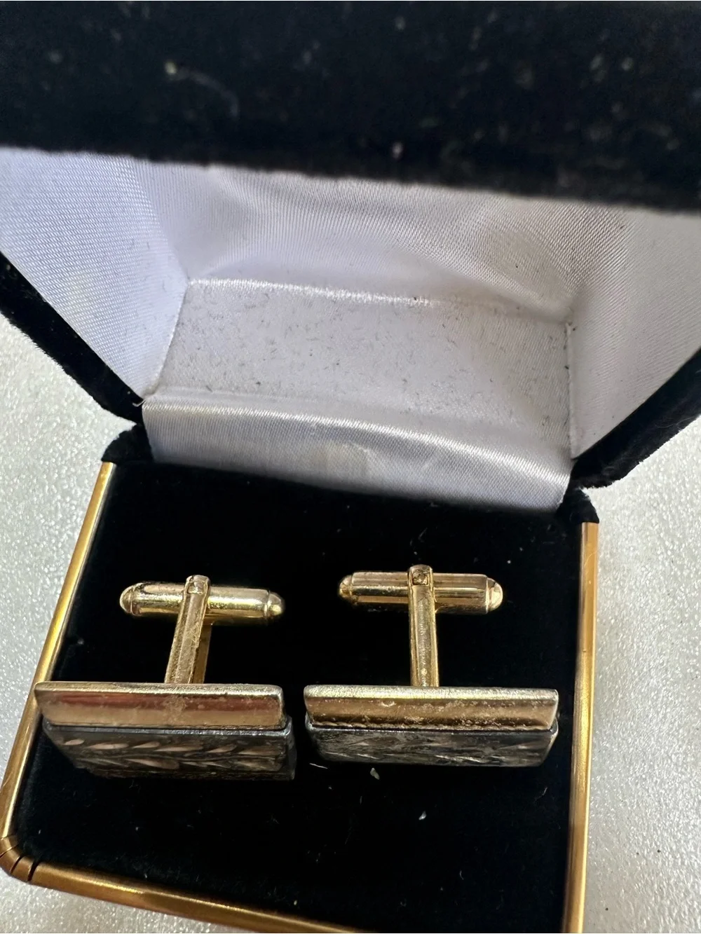 Vintage Gold and Silver Men's Leaf-Pattern Cufflinks